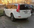 Белый Грейт Вол Хавал, объемом двигателя 2 л и пробегом 100 тыс. км за 8000 $, фото 2 на Automoto.ua