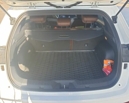 Білий Грейт Вол Хавал, об'ємом двигуна 2 л та пробігом 101 тис. км за 13400 $, фото 7 на Automoto.ua