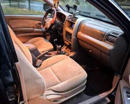 Черный Грейт Вол Ховер, объемом двигателя 2.5 л и пробегом 230 тыс. км за 3950 $, фото 3 на Automoto.ua