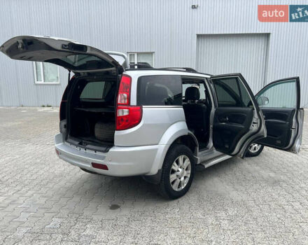 Грейт Вол Hover 2008 у Івано-Франківську на Automoto.ua Сірий Грейт Вол Hover, об'ємом двигуна 2.35 л та пробігом 154 тис. км за 5800 $, фото 16 на Automoto.ua