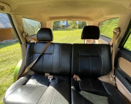 Зеленый Грейт Вол СУВ, объемом двигателя 2.4 л и пробегом 220 тыс. км за 5000 $, фото 12 на Automoto.ua