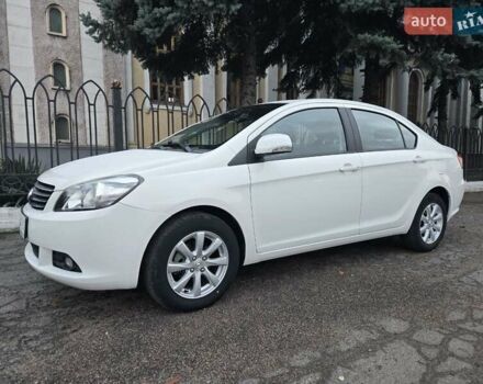 Білий Грейт Вол Волєкс Ц30, об'ємом двигуна 1.5 л та пробігом 22 тис. км за 5950 $, фото 1 на Automoto.ua