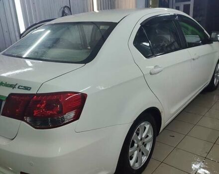 Білий Грейт Вол Волєкс Ц30, об'ємом двигуна 1.5 л та пробігом 157 тис. км за 3500 $, фото 1 на Automoto.ua