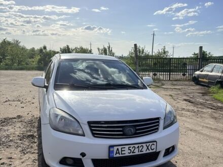 Белый Грейт Вол Волекс Ц30, объемом двигателя 1.5 л и пробегом 200 тыс. км за 3500 $, фото 1 на Automoto.ua