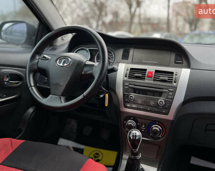 Чорний Грейт Вол Волєкс Ц30, об'ємом двигуна 1.5 л та пробігом 111 тис. км за 3999 $, фото 7 на Automoto.ua