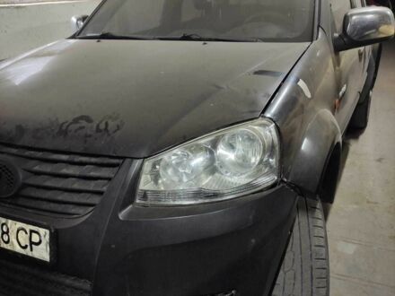 Грейт Вол Вингл 2014 в Кропивницком (Кировограде) на Automoto.ua Красный Грейт Вол Вингл, объемом двигателя 2 л и пробегом 234 тыс. км за 3200 $, фото 1 на Automoto.ua
