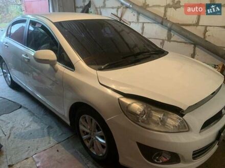 Грейт Вол Voleex C50 2013 в Нежине на Automoto.ua Белый Грейт Вол Voleex C50, объемом двигателя 1.5 л и пробегом 150 тыс. км за 4200 $, фото 1 на Automoto.ua