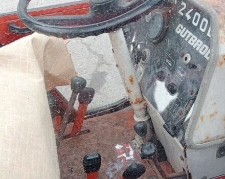 Гутброд 2600 2005 в Одессе на Automoto.ua Красный Гутброд 2600, объемом двигателя 0 л и пробегом 5 тыс. км за 2824 $, фото 4 на Automoto.ua