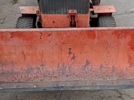 Гутброд 2600 2005 в Одессе на Automoto.ua Красный Гутброд 2600, объемом двигателя 0 л и пробегом 5 тыс. км за 2824 $, фото 1 на Automoto.ua