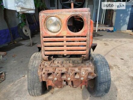 ХТЗ Т-012 1991 у Болграде на Automoto.ua Червоний ХТЗ Т-012, об'ємом двигуна 2 л та пробігом 150 тис. км за 2600 $, фото 1 на Automoto.ua