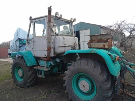 ХТЗ Т-150 1988 в Харькове на Automoto.ua Зеленый ХТЗ Т-150, объемом двигателя 0 л и пробегом 10 тыс. км за 5000 $, фото 1 на Automoto.ua