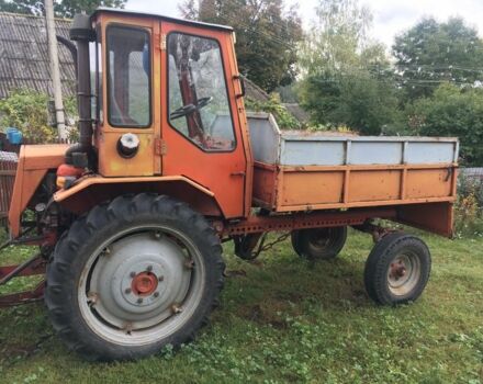 Червоний ХТЗ Т-16, об'ємом двигуна 2 л та пробігом 20 тис. км за 4000 $, фото 1 на Automoto.ua