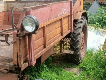 ХТЗ Т-16 1978 в Валках на Automoto.ua Красный ХТЗ Т-16, объемом двигателя 0 л и пробегом 10 тыс. км за 1500 $, фото 1 на Automoto.ua