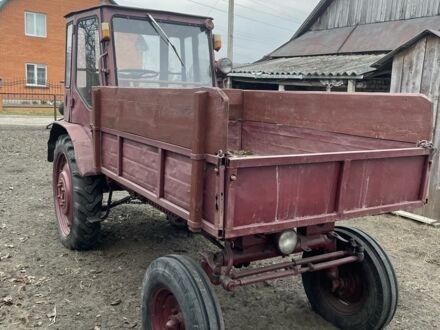 ХТЗ Т-16 1995 у Камінь-Каширський на Automoto.ua Червоний ХТЗ Т-16, об'ємом двигуна 0 л та пробігом 10 тис. км за 2036 $, фото 1 на Automoto.ua