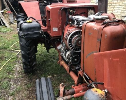 Красный ХТЗ Т-25, объемом двигателя 2.08 л и пробегом 500 тыс. км за 2600 $, фото 4 на Automoto.ua