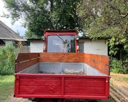 Красный ХТЗ Т16-М, объемом двигателя 0 л и пробегом 10 тыс. км за 2599 $, фото 4 на Automoto.ua