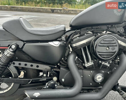 Харлей-Дэвидсон 883 Iron 2020 в Киеве на Automoto.ua Черный Харлей-Дэвидсон 883 Iron, объемом двигателя 0.88 л и пробегом 10 тыс. км за 10500 $, фото 6 на Automoto.ua