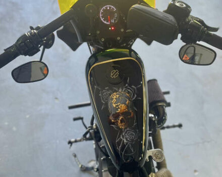 Черный Харлей-Дэвидсон 883 Iron, объемом двигателя 1.2 л и пробегом 2 тыс. км за 9999 $, фото 6 на Automoto.ua