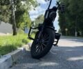 Черный Харлей-Дэвидсон 883 Iron, объемом двигателя 0.88 л и пробегом 44 тыс. км за 8100 $, фото 1 на Automoto.ua