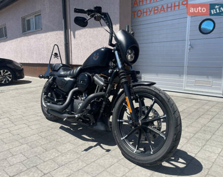 Чорний Харлей-Девідсон 883 Iron, об'ємом двигуна 0 л та пробігом 6 тис. км за 9100 $, фото 8 на Automoto.ua