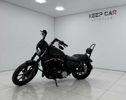 Чорний Харлей-Девідсон 883 Iron, об'ємом двигуна 0.88 л та пробігом 7 тис. км за 10700 $, фото 4 на Automoto.ua