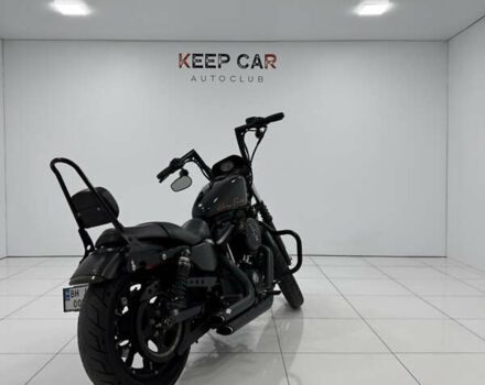 Чорний Харлей-Девідсон 883 Iron, об'ємом двигуна 0.88 л та пробігом 7 тис. км за 10700 $, фото 11 на Automoto.ua