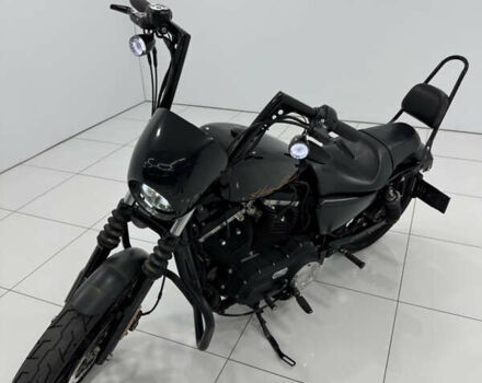 Чорний Харлей-Девідсон 883 Iron, об'ємом двигуна 0.88 л та пробігом 7 тис. км за 10700 $, фото 9 на Automoto.ua