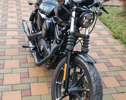 Черный Харлей-Дэвидсон 883 Iron, объемом двигателя 0.9 л и пробегом 12 тыс. км за 8500 $, фото 3 на Automoto.ua