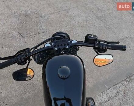 Чорний Харлей-Девідсон 883 Iron, об'ємом двигуна 0.88 л та пробігом 222 тис. км за 10000 $, фото 2 на Automoto.ua