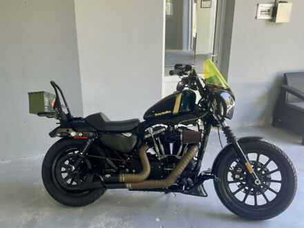 Харлей-Дэвидсон 883 Iron 2014 в Ивано-Франковске на Automoto.ua Черный Харлей-Дэвидсон 883 Iron, объемом двигателя 1.2 л и пробегом 2 тыс. км за 9999 $, фото 1 на Automoto.ua