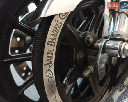 Черный Харлей-Дэвидсон 883 Sportster Custom, объемом двигателя 0.8 л и пробегом 18 тыс. км за 12000 $, фото 32 на Automoto.ua