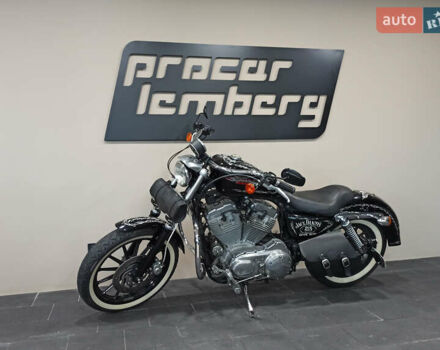 Черный Харлей-Дэвидсон 883 Sportster Custom, объемом двигателя 0.8 л и пробегом 18 тыс. км за 12000 $, фото 15 на Automoto.ua