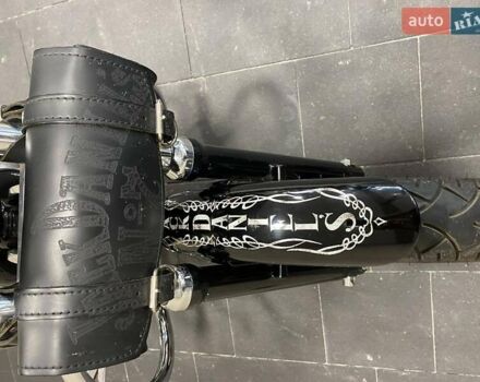 Черный Харлей-Дэвидсон 883 Sportster Custom, объемом двигателя 0.8 л и пробегом 18 тыс. км за 12000 $, фото 48 на Automoto.ua