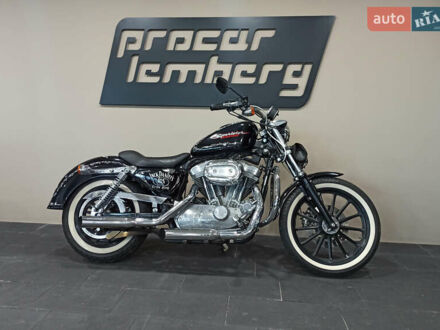 Харлей-Дэвидсон 883 Sportster Custom 2004 в Львове на Automoto.ua Черный Харлей-Дэвидсон 883 Sportster Custom, объемом двигателя 0.8 л и пробегом 18 тыс. км за 12000 $, фото 1 на Automoto.ua