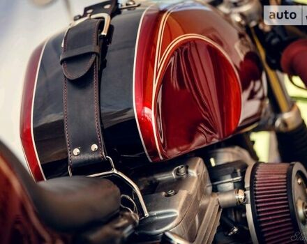 Красный Харлей-Дэвидсон 883 Sportster Custom, объемом двигателя 0.9 л и пробегом 24 тыс. км за 9000 $, фото 19 на Automoto.ua