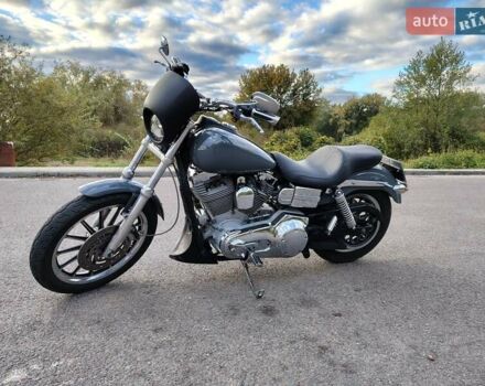 Серый Харлей-Дэвидсон Дайна Вайд Глиде, объемом двигателя 1.45 л и пробегом 80 тыс. км за 8200 $, фото 1 на Automoto.ua