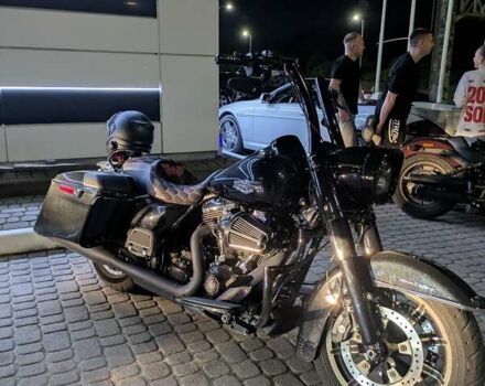 Черный Харлей-Дэвидсон ФЛХР, объемом двигателя 1.69 л и пробегом 54 тыс. км за 14500 $, фото 8 на Automoto.ua