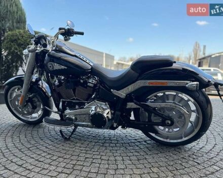 Чорний Харлей-Девідсон Фет Бой, об'ємом двигуна 1.92 л та пробігом 3 тис. км за 32701 $, фото 3 на Automoto.ua