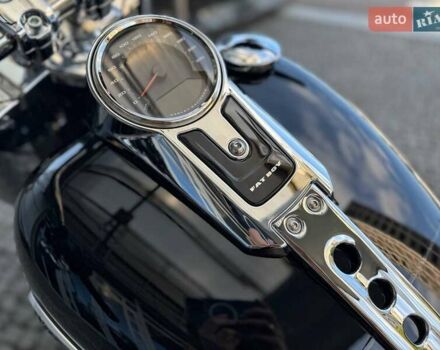 Чорний Харлей-Девідсон Фет Бой, об'ємом двигуна 1.92 л та пробігом 3 тис. км за 32701 $, фото 5 на Automoto.ua