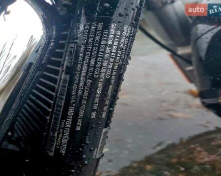 Чорний Харлей-Девідсон Фет Бой, об'ємом двигуна 1.6 л та пробігом 1 тис. км за 9900 $, фото 8 на Automoto.ua