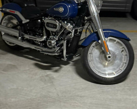 Синий Харлей-Дэвидсон Фэт Бой, объемом двигателя 1.9 л и пробегом 1 тыс. км за 24000 $, фото 14 на Automoto.ua
