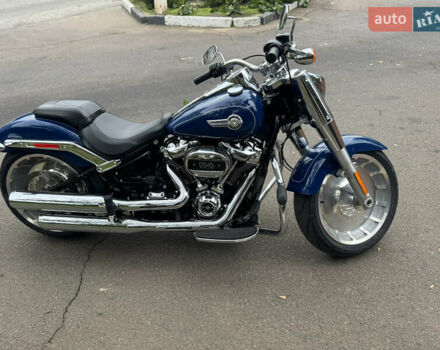 Синий Харлей-Дэвидсон Фэт Бой, объемом двигателя 1.9 л и пробегом 1 тыс. км за 24000 $, фото 3 на Automoto.ua