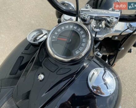 Черный Харлей-Дэвидсон Хэритаж Софтэил, объемом двигателя 1.9 л и пробегом 1 тыс. км за 17300 $, фото 4 на Automoto.ua