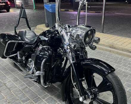 Черный Харлей-Дэвидсон Роад Кинг, объемом двигателя 1.6 л и пробегом 53 тыс. км за 15000 $, фото 8 на Automoto.ua