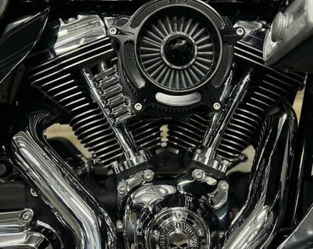 Черный Харлей-Дэвидсон Роад Кинг, объемом двигателя 1.6 л и пробегом 53 тыс. км за 15000 $, фото 13 на Automoto.ua