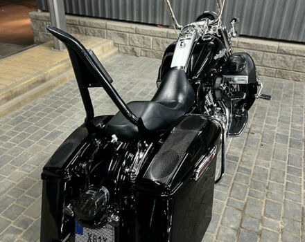 Черный Харлей-Дэвидсон Роад Кинг, объемом двигателя 1.6 л и пробегом 53 тыс. км за 15000 $, фото 5 на Automoto.ua