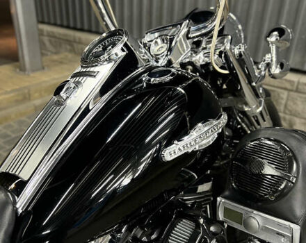 Черный Харлей-Дэвидсон Роад Кинг, объемом двигателя 1.6 л и пробегом 53 тыс. км за 15000 $, фото 16 на Automoto.ua