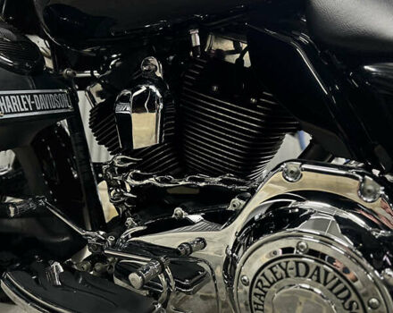 Черный Харлей-Дэвидсон Роад Кинг, объемом двигателя 1.6 л и пробегом 53 тыс. км за 15000 $, фото 18 на Automoto.ua