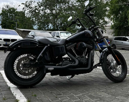 Синий Харлей-Дэвидсон Стрит Боб, объемом двигателя 1.69 л и пробегом 15 тыс. км за 11200 $, фото 5 на Automoto.ua