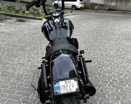 Синий Харлей-Дэвидсон Стрит Боб, объемом двигателя 1.69 л и пробегом 15 тыс. км за 11200 $, фото 8 на Automoto.ua